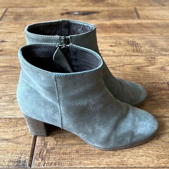 J. Crew Aggie Suede Leather Ankle Boots Booties Block Heel in Mink Size 7 - Picture 6 of 14